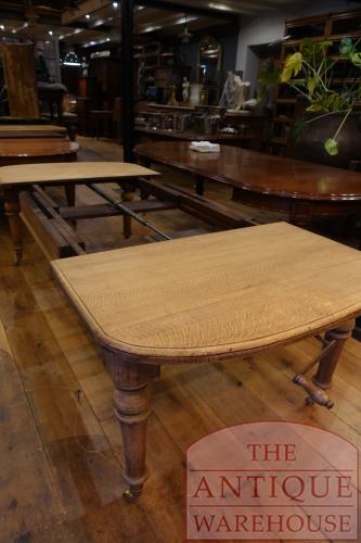 Antieke Eikenhouten Engelse uitschuif eettafel 2