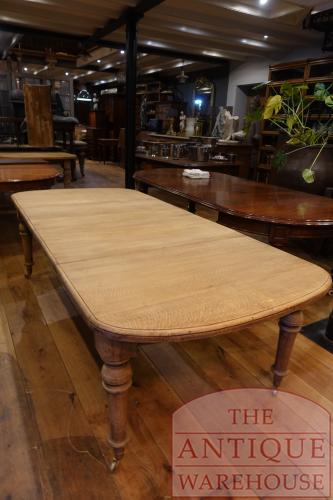 Antieke Eikenhouten Engelse uitschuif eettafel 4