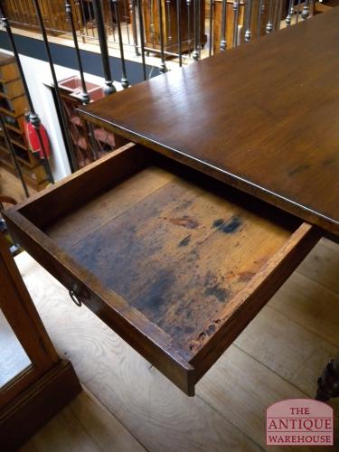 Antieke eikenhouten Franse eettafel 2