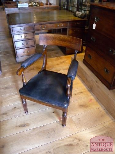 Antieke Engelse bureaustoel 3