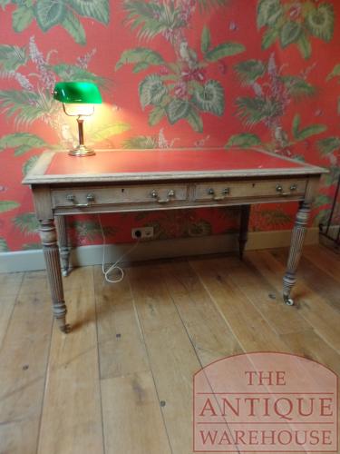 VERKOCHT antieke engelse eikenhouten schrijftafel