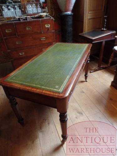 Antieke Engelse mahoniehouten schrijftafel 2