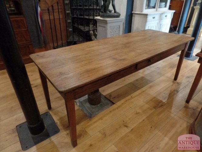 VERKOCHT antieke Franse eikenhouten eettafel