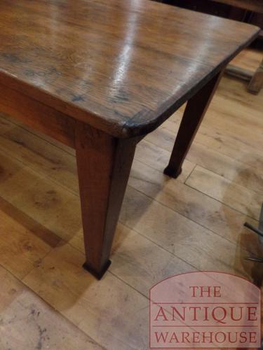Antieke Franse eikenhouten tafel 4
