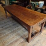 Antieke Franse kersenhouten tafel 1