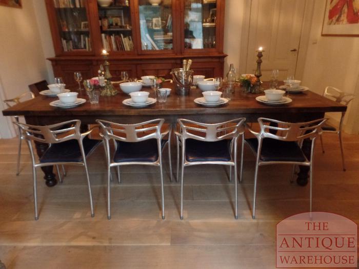 Antieke Franse notenhouten tafel 2