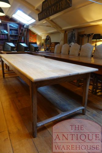 Antieke Franse tafel 2