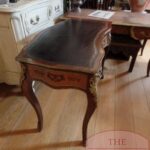 Antieke Franse schrijftafel, bureau de dame, niervormig 2