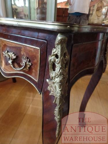 Antieke Franse schrijftafel, bureau de dame, niervormig 5