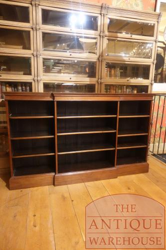VERKOCHT antieke lage Engelse boekenkast