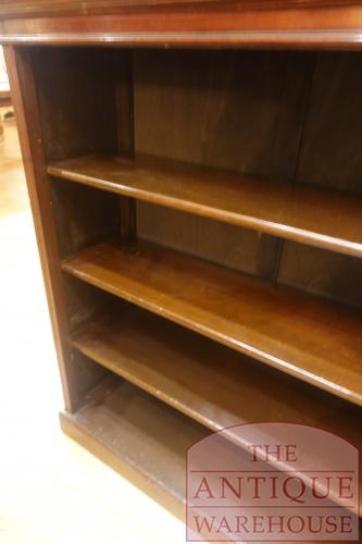 Antieke lage Engelse boekenkast 4