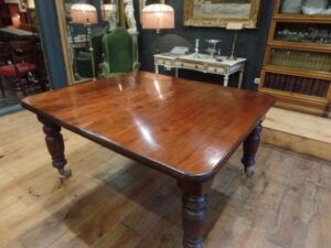 VERKOCHT antieke mahonie eettafel, antieke coulissen tafel, max 14 personen