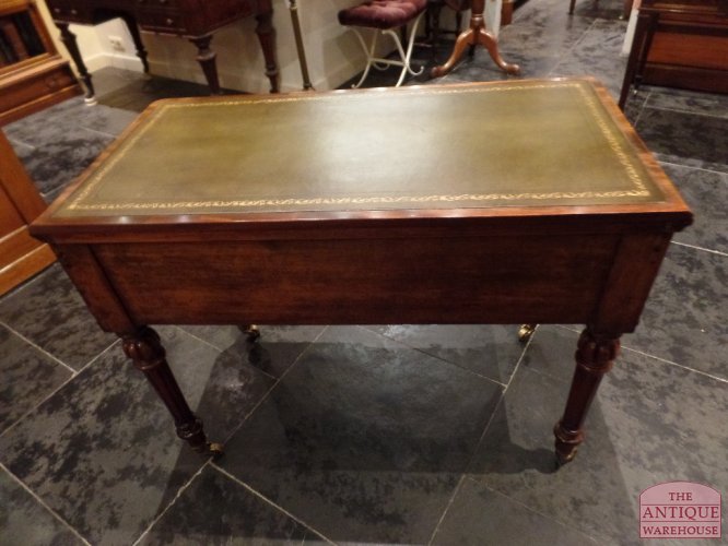 Antieke mahonie schrijftafel 3
