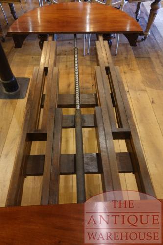 Antieke mahoniehouten eettafel uitschuifbaar 2