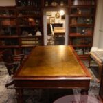 Antieke Engelse mahoniehouten partners schrijftafel circa 1880 1