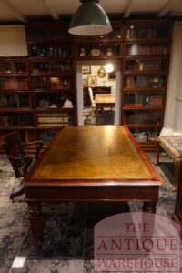 VERKOCHT antieke mahoniehouten Engelse dubbel partners schrijftafel