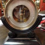 antieke Nederlandse messing aneroide barometer 1