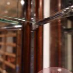 paar antieke Engelse hang vitrinekasten 5