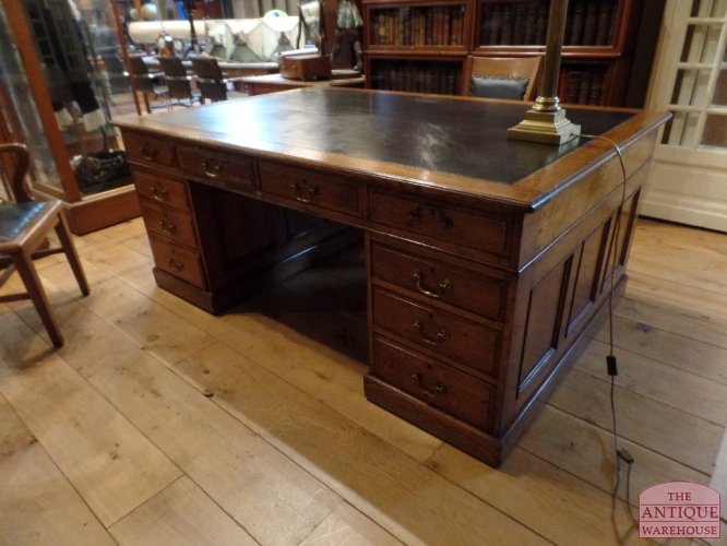 Antiek Engels eiken partnersbureau 2