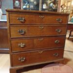 antiek Engels ladekastje 1