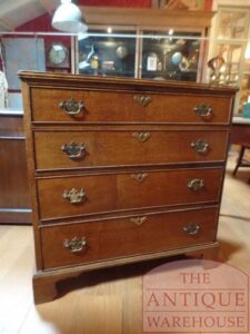 VERKOCHT SOLD antiek Engels ladekastje circa 1780,