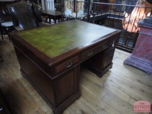 VERKOCHT SOLD antiek mahonie partners bureau