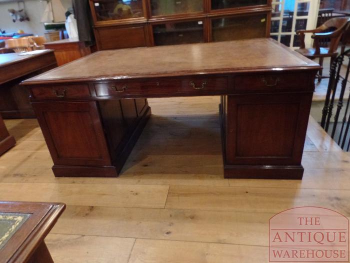 Antiek mahoniehouten partnersbureau 3