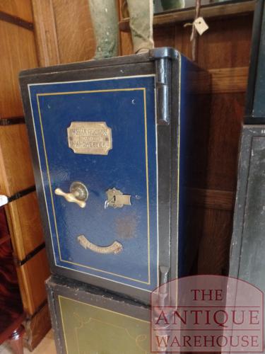 VERKOCHT, Sold, antieke brandkast, antieke Engelse kluis