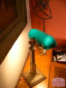 VERKOCHT SOLD antieke bureau lamp