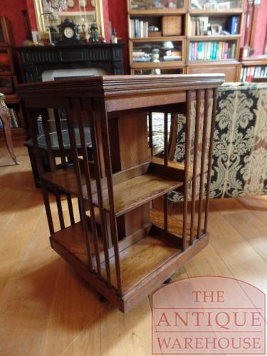 Antieke eiken Engelse boekenmolen 2