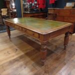 Antieke eiken partners schrijftafel, 212 x 105 cm 1