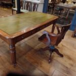 Antieke eiken partners schrijftafel, 212 x 105 cm 3