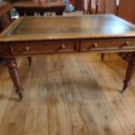Antieke eiken schrijftafel circa 1850 1
