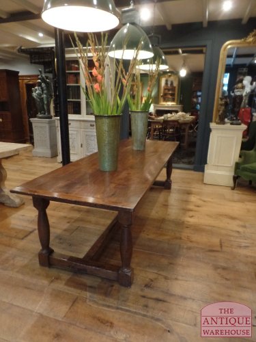 Antieke eiken tafel 2