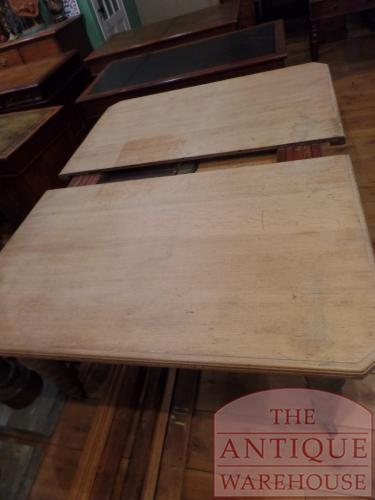 Antieke eiken wind out dining table 2