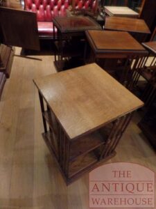 VERKOCHT SOLD antieke eikenhouten boekenmolen