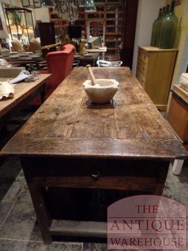 Antieke eikenhouten Franse tafel 2