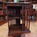 Antieke Engelse mahoniehouten boekenmolen 3