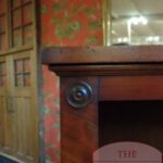 Antieke Engelse mahoniehouten open boekenkast 2