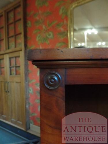 Antieke Engelse mahoniehouten open boekenkast 2