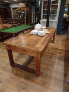 VERKOCHT SOLD antieke Franse tafel