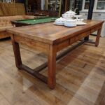 Antieke Franse tafel 2