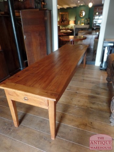 VERKOCHT< SOLD< antieke kersen houten Franse tafel