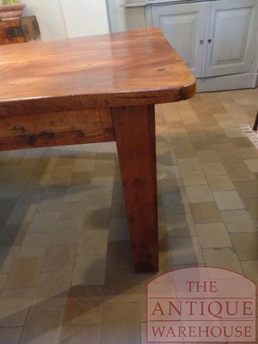 Antieke kersenhouten Franse tafel 4
