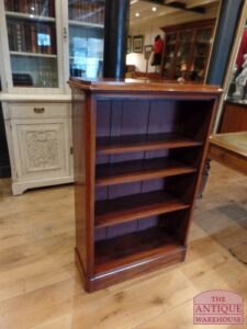 VERKOCHT, SOLD, antieke kleine mahonie open boekenkast