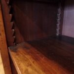 Antiek klein mahonie open boekenkastje 3