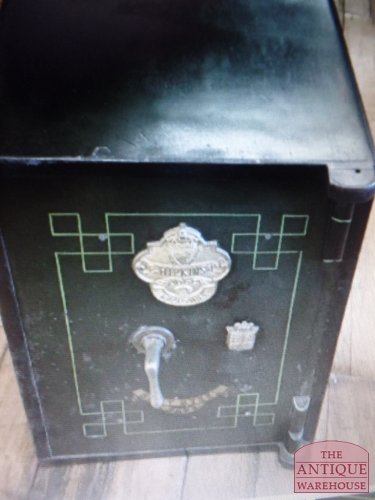 VERKOCHT, Sold antieke kluis E