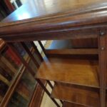 Antieke mahoniehouten boekenmolen 4