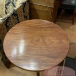 antieke mahoniehouten Engelse tilt top tafel klein 1