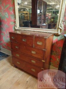 VERKOCHT  SOLD   antieke mahoniehouten military ladenkast